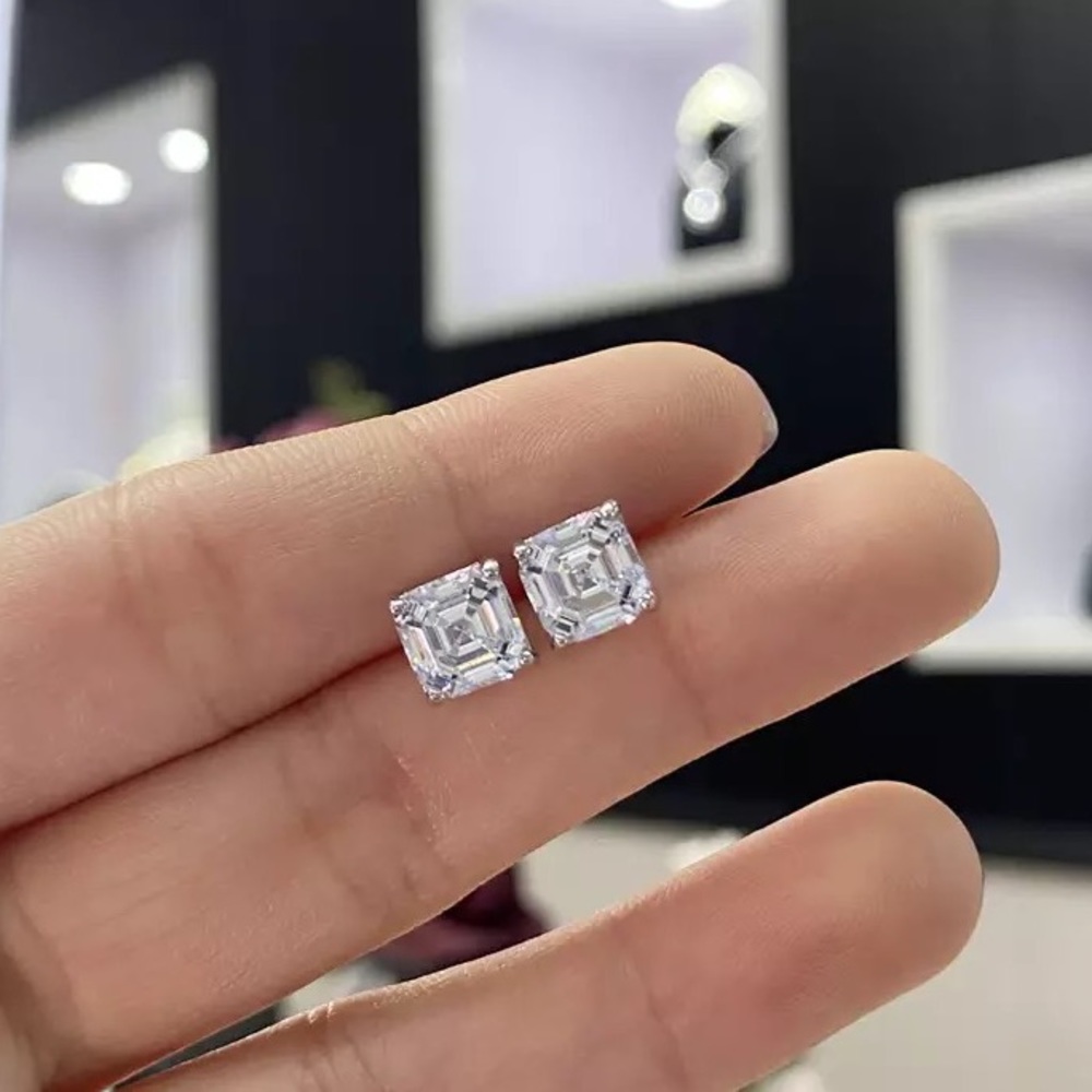 1.5ct Asscher Earrings - Picture 4 of 12